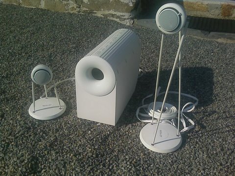 Photo : ENCEINTES HIFI B&W SOLID VERTICALE