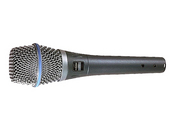 Photo : SHURE BETA 87A