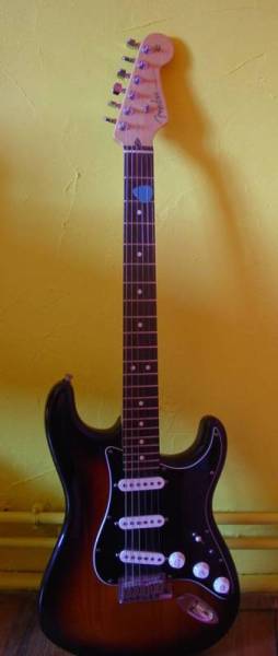 Photo : Fender Stratocaster Special Texas