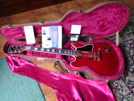 Photo : Gibson Lucille