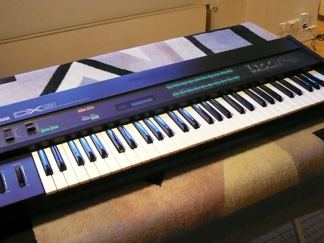 Photo annonce SYNTHETISEUR YAMAHA DX9