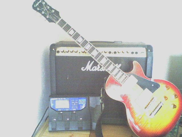 Photo : Pack guitare Epiphone & Marshall + multieffet