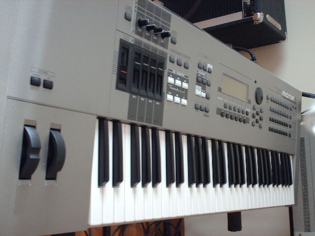 Photo annonce YAMAHA MOTIF 6