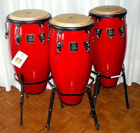 Photo : 3 Congas &  Pieds Individuels