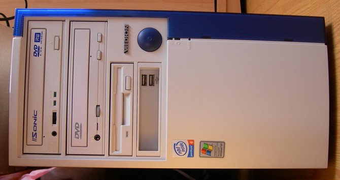 Photo annonce Pc Medion complet P IV 2 5Ghz & Carte tv