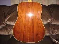Photo : Gibson Heritage Custom