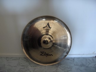 Photo : CYMBALE ZILDJIAN AVEDIS 20  