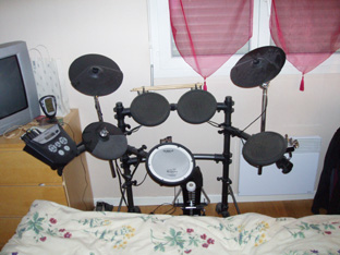 Photo : Roland TD 6 KV