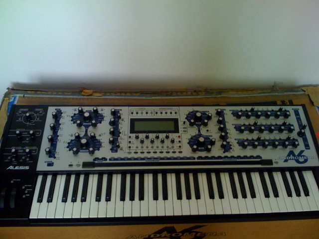 Photo annonce Alesis Andromeda