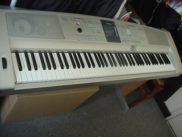 Photo annonce Piano Portable Yamaha Grand DGX 505