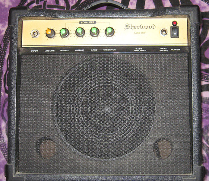 Photo annonce Ampli Basse Sherwood 20W