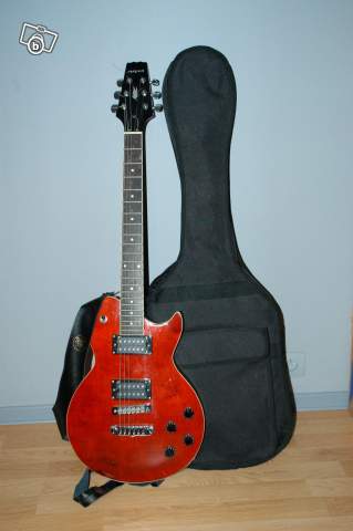 Photo annonce Guitare ARIA 
