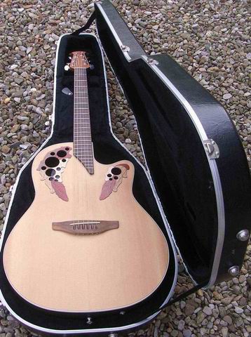 Photo : OVATION ELITE SPECIAL S778 4