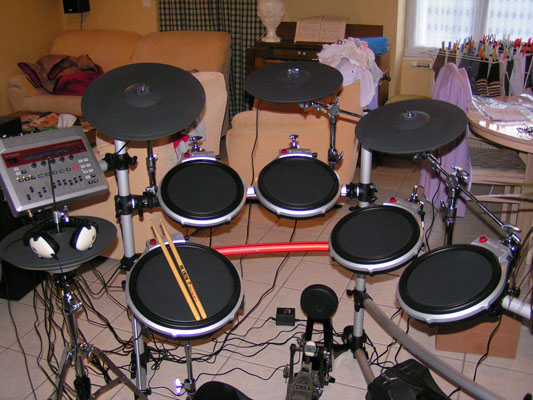 Photo annonce Yamaha DTXtreme II S & pedale Iron Cobra