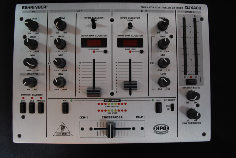Photo annonce BEHRINGER DJX 400