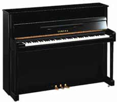 Photo annonce Piano droit YAMAHA C113 & banquette