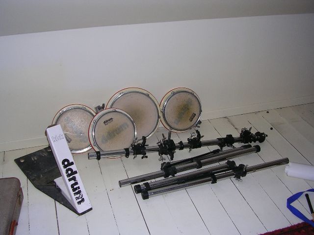 Photo : DDRUM + RACK + MODULE DDRUM