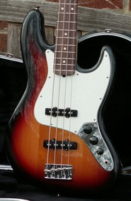 Photo annonce Fender Jazz Bass US Sunburst