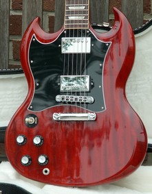 Photo : Gibson SG Standard Cherry Gaucher