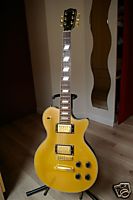 Photo : GUITARE JOHNSON