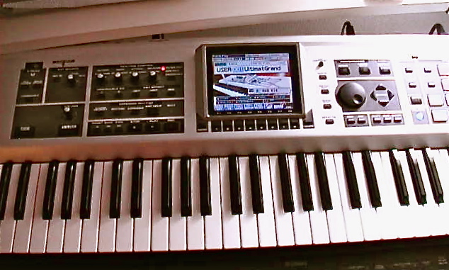 Photo : Roland Fantom X7