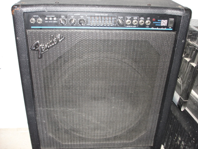 Photo annonce AMPLI BASSE FENDER BXR