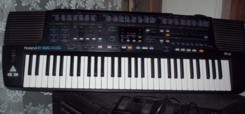 Photo : Synthe Roland E 66
