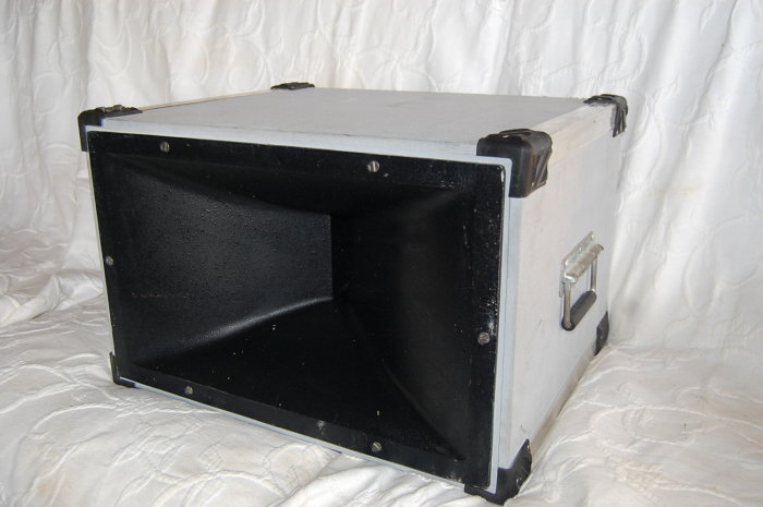 Photo annonce Pavillon medium aigu 2 pouces