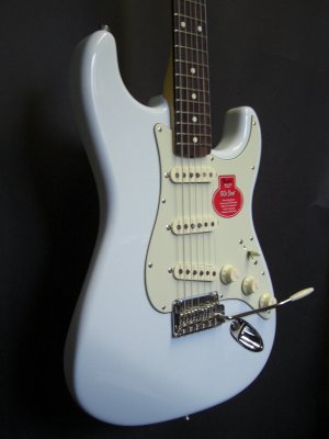 Photo annonce FENDER 60S CLASSIC PLAYER STRAT
