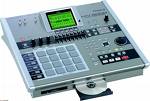 Photo : Yamaha 01V96 & Roland mv 8000