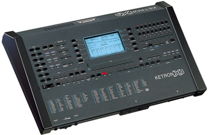 Photo : ARRANGEUR KETRON X4 HD