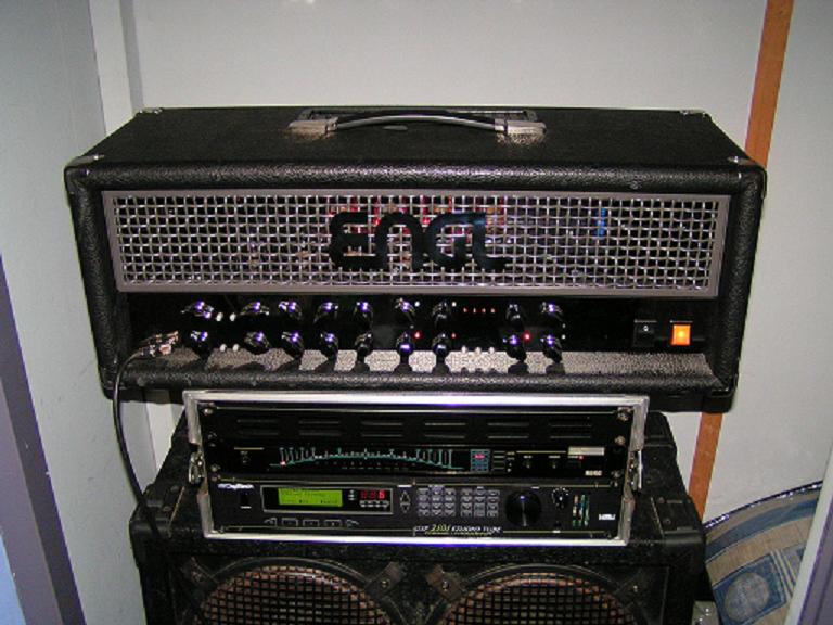 Photo : ENGL E 645 Powerball TETE AMPLI