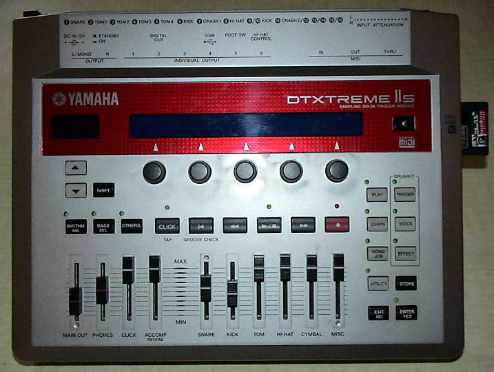 Photo annonce MODULE Yamaha DTXTREME 2S & CARTE 128 MB