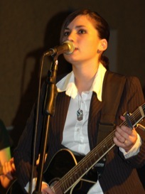 Photo annonce Guitariste pour scene & enregistrement