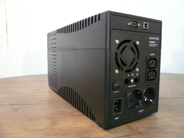 Photo annonce ONDULEUR POWERWALKER 1000VA 600W
