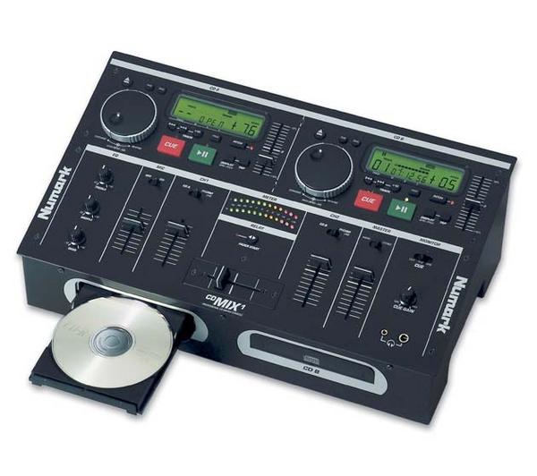 Photo : NUMARK DNU CDMIX1