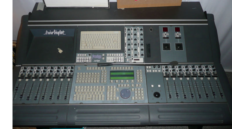 Photo : FAIRLIGHT