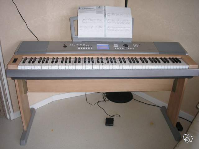 Photo annonce PIANO NUMERIQUE YAMAHA DGX 620