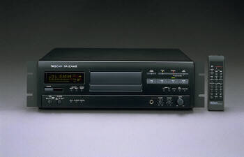 Photo : TASCAM DA20