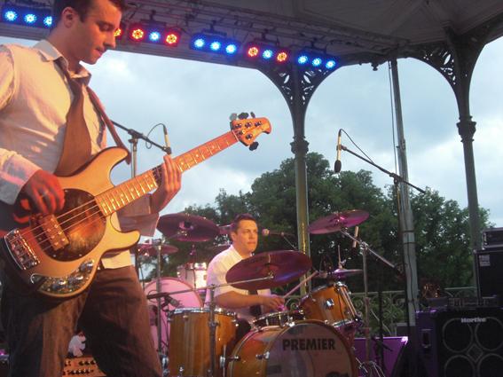 Photo annonce Basse MusicMan S U B 4