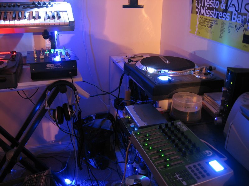 Photo annonce NUMARK TTX & Vestax PMC05 pro III