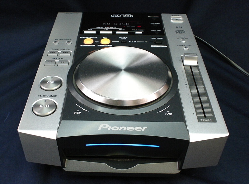 Photo annonce PIONEER CDJ 200 PLATINE CD A PLAT