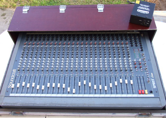 Photo annonce Console analogique Soundcraft