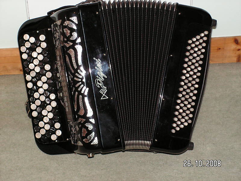 Photo annonce Accordeon MIDI 80 basses chromatique
