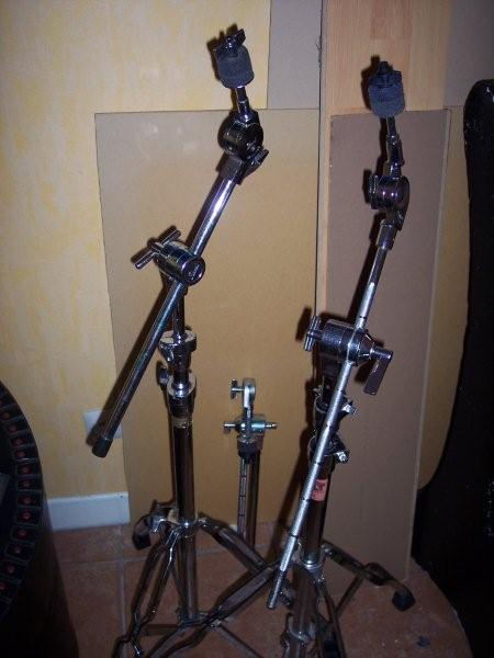 Photo : 2 Pieds de Cymbale Perche double embase Tama