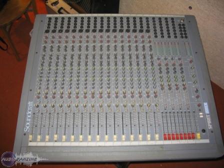 Photo annonce SOUNDCRAFT SPIRIT STUDIO