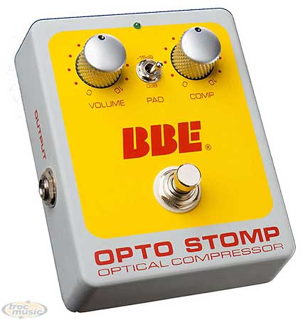 Photo : Compresseur Bass BBE Opto Stomp