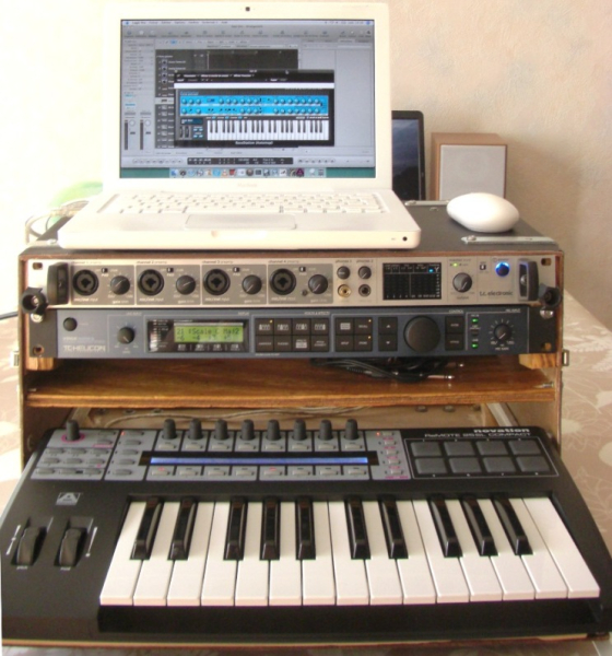 Photo annonce Apple Macbook & SK48 + Remote SL25 + Rack