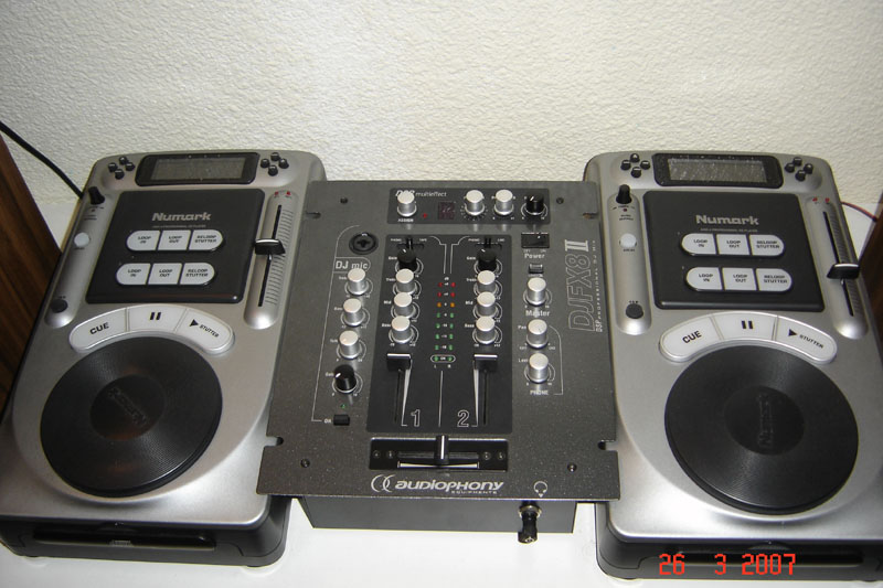 Photo annonce PACK DJ 2 PLATINES & MIXAGE + CABLE