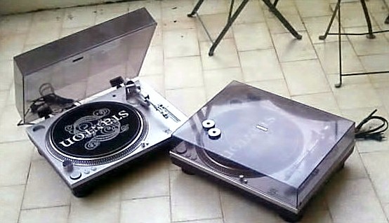 Photo annonce 2 platines STANTON STR8 60 entrainemt direct